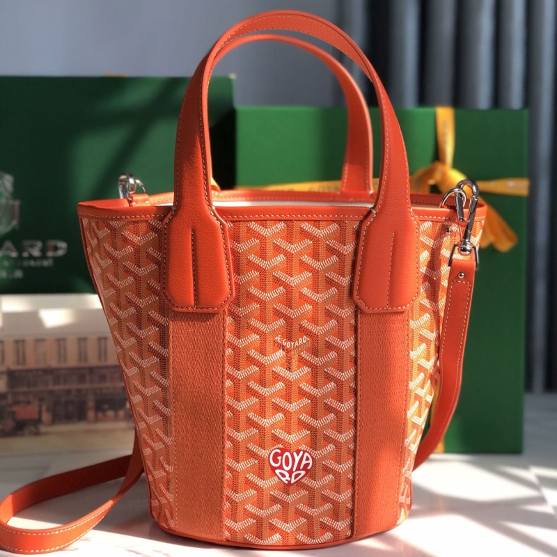 Go*ard bucket bags